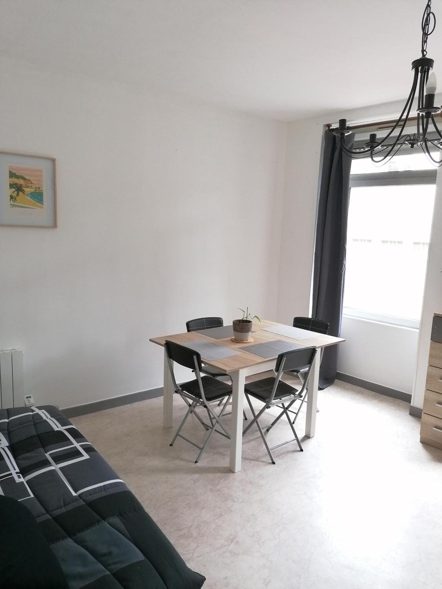 Appartement-Vierzon-Centre Екстериор снимка